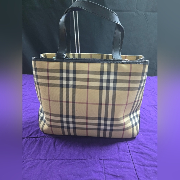 EUC NOVA CHECK BURBERRY PVC VINTAGE TOTE - Picture 2 of 12